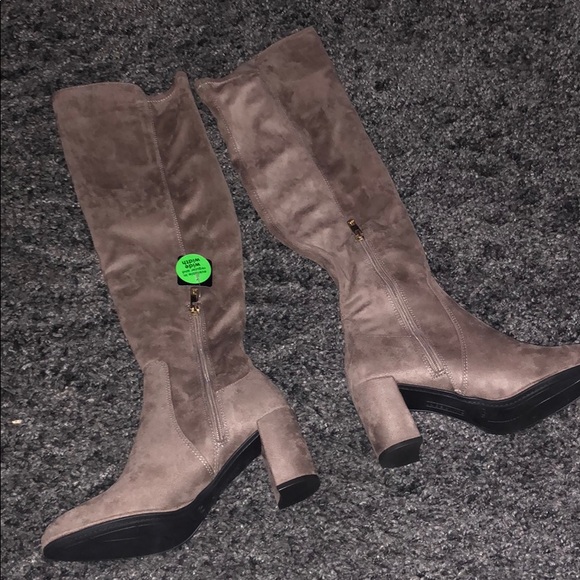 🔥LIZ CLAIRBORNE LEYLA OVER THE KNEE BOOTS NWT - Picture 5 of 5
